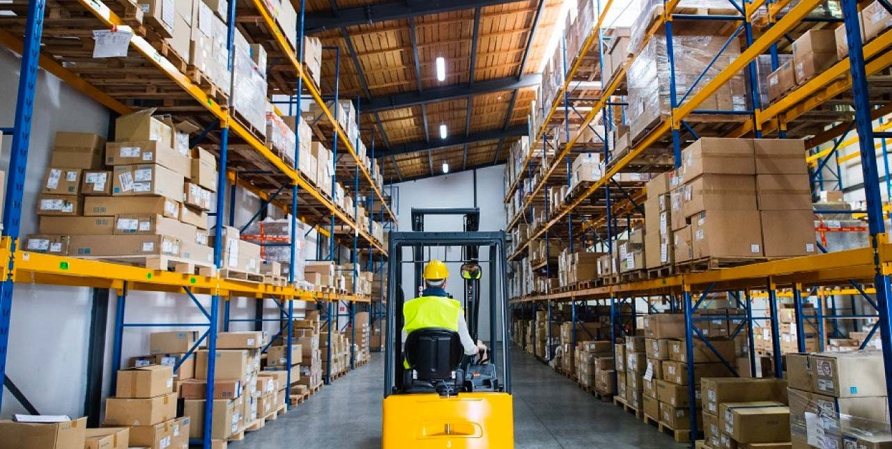 How to Choose the Right Mount for Forklifts, Carts & Workstations?